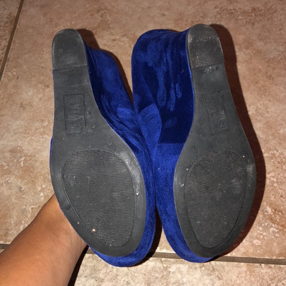 Blue 5 Inch Wedges Size 9 - Picture 5 of 7